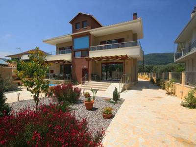 Christina Studios - Bild 1