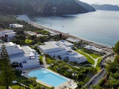 Lichnos Beach Hotel & Suites - Bild 1