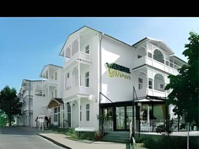 AKZENT Waldhotel Rügen - Bild 1