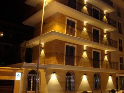 Le Residenze Di Via Lo Re - Bild 1