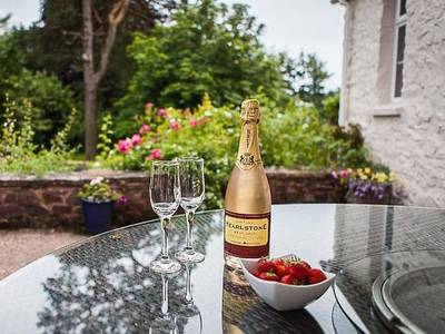 Stoodleigh Court Coach House B&B - Bild 1