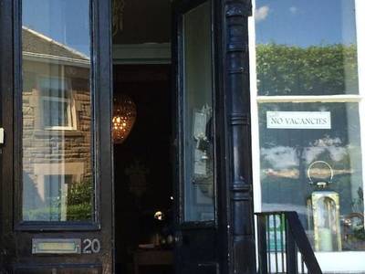 No. 20 Bed And Breakfast - Bild 1