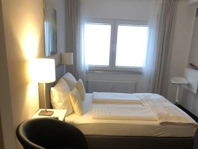 Hotel Restaurant Zum Alten Postwagen - Bild 1