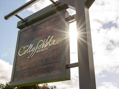 The Peacock At Barlow - Bild 1