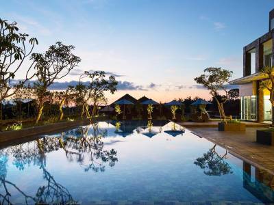 Hotel Santika Sukabumi - Bild 1