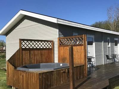 Vallakot Farm Guesthouse - Bild 1