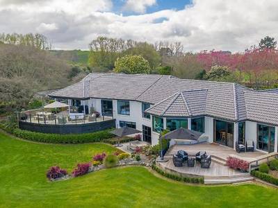 Lakeview Lodge Karapiro - Bild 1