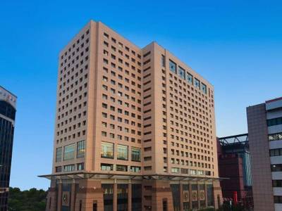 Tayih Landis - Bild 1