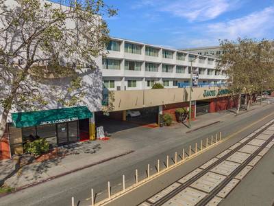 Jack London Inn - Bild 1