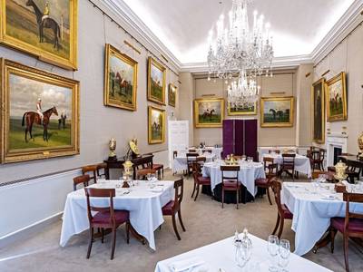 The Jockey Club Rooms - Bild 1