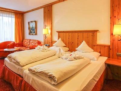 Bayerischer Hof - Bild 1