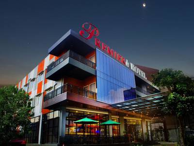 Premiere Hotel Tegal - Bild 1