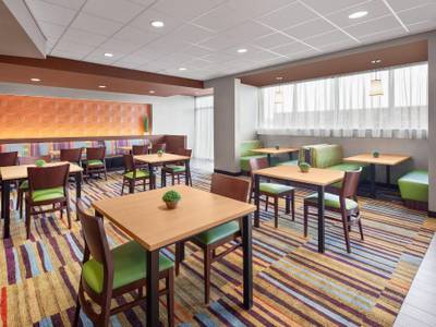 Fairfield Inn & Suites by Marriott Poplar Bluff - Bild 1