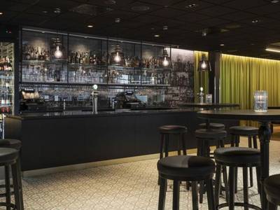 Thon Hotel Oslo Airport - Bild 1