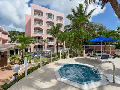 Butterfly Beach Hotel - Bild 1