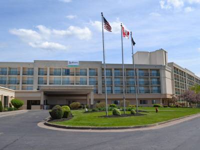 Radisson Hotel Niagara Falls Grand Island - Bild 1