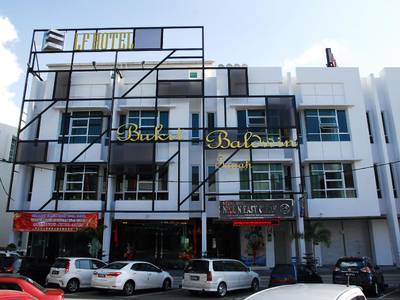 LF Hotel Tapah - Bild 1