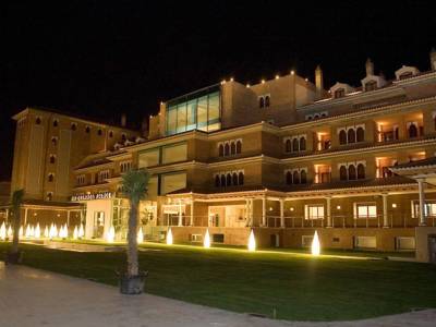 Granada Palace Suites Business & Spa - Bild 1