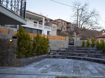 Rentinia Inn - Bild 1