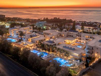 Zeus Hotels Ydoria Resort - Bild 1